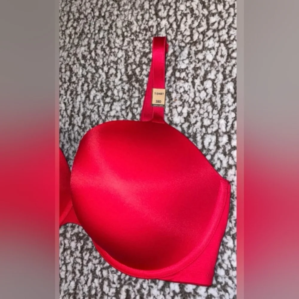 NWT PINK VS T-SHIRT BRAS RED SIZE 38D - Picture 7 of 8